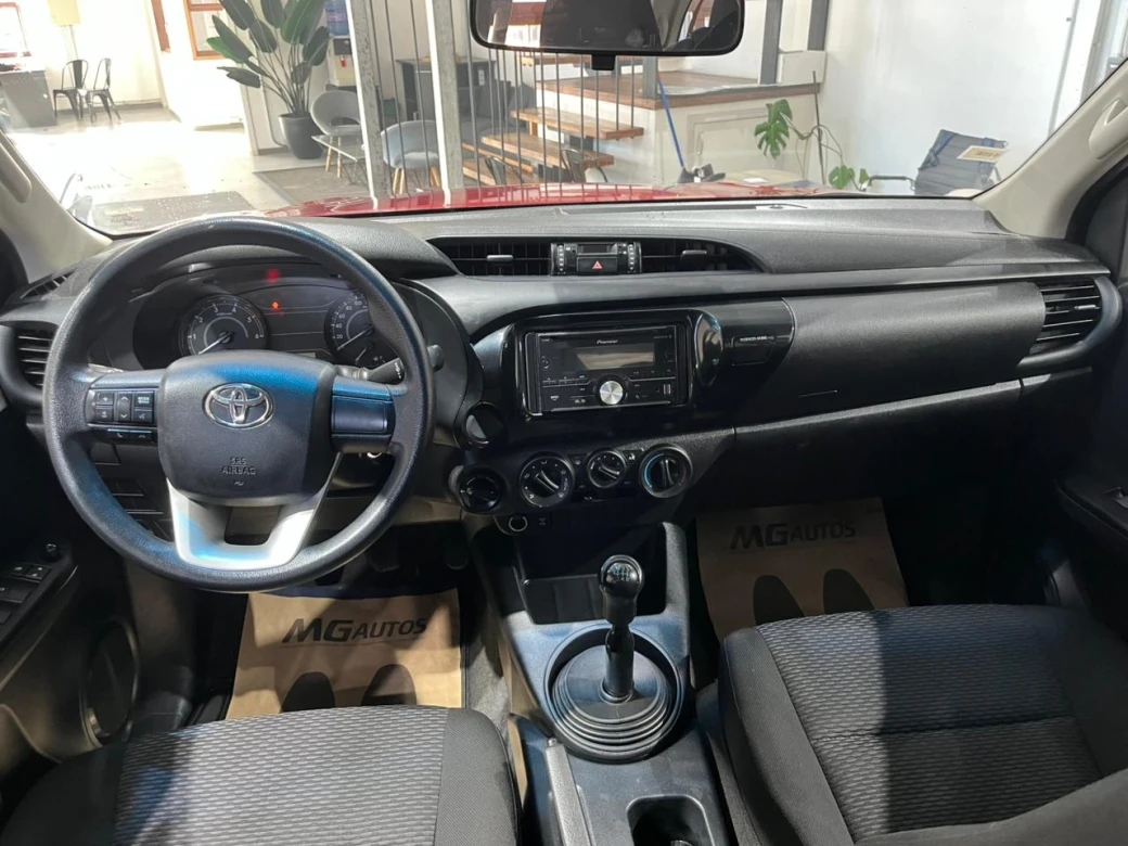 imagen 0 de vehiculo con id 2178
